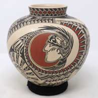 Polychrome jar with medallion, warrior and geometric design