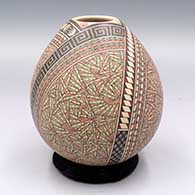 Polychrome jar with a geometric design