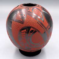 Red-on-graphic-black jar with a 3-panel geometric design
 by Gerardo Pedregon of Mata Ortiz and Casas Grandes