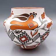 Polychrome jar with a 3-panel parrot, branch, flower and geometric design
 by Marquis Lente of Laguna