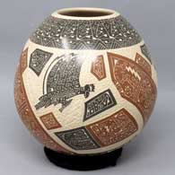 Polychrome jar with sgraffito and painted bird, lizard and geometric design
 by Juan Carlos Rodriguez of Mata Ortiz and Casas Grandes