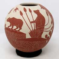 Red and white jar with sgraffito day and night desert wildlife and nature design
 by Angel Guerrero of Mata Ortiz and Casas Grandes