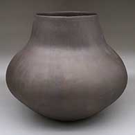 Large micaceous sienna jar
 by Edna Romero of Taos