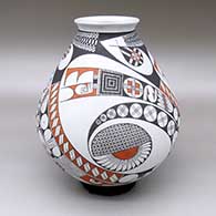 Polychrome jar with a flared opening and a geometric design
 by Unknown of Mata Ortiz and Casas Grandes