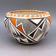 Polychrome jar with geometric design and sculpted rim
 by Unknown of Acoma