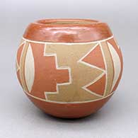 Polychrome bowl with a four-panel geometric design
 by Unknown of San Juan
