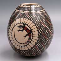 Polychrome jar with a sgraffito and painted 2-panel lizard medallion and cuadrillos geometric design
 by Leticia Ledezma of Mata Ortiz and Casas Grandes