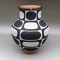 Large polychrome jar with a flared opening and a painted traditional Kewa design featuring geometric elements
 by Thomas Tenorio of Santo Domingo