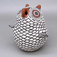 Polychrome owl figure
 by Erma Homer of Zuni