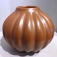 Formed red melon jar