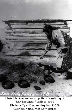 Maria Martinez removing pottery from firing pit

San Ildefonso Pueblo c. 1950

Phote by Tyler Dingee Neg. No. 12069

Courtesy Museum of New Mexico