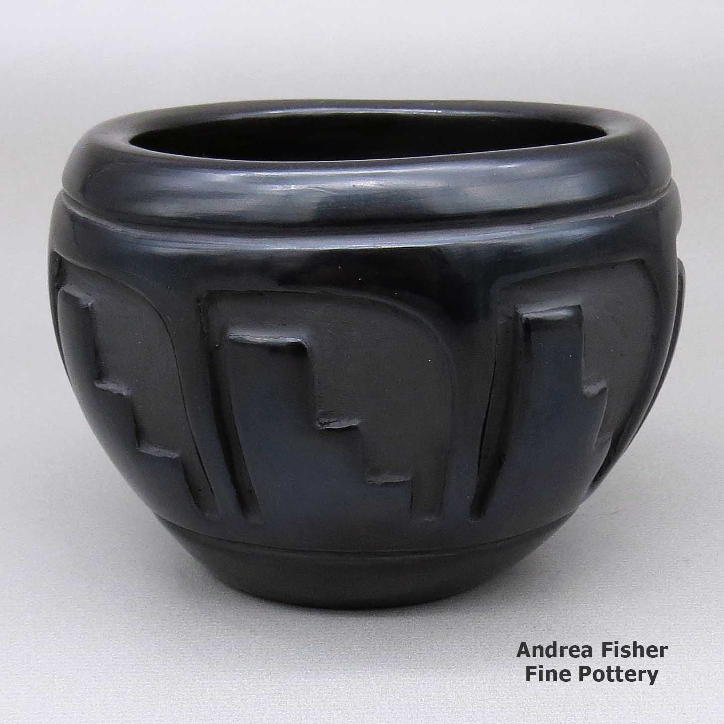 独特な店 Santa Clara Pottery | Native American Pottery | Betty Naranjo 土器
