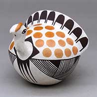 A polychrome turkey figure
 by Jessie Garcia of Acoma
