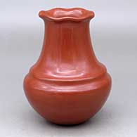 A double-shouldered plain, polished red water jar with a pie crust rim
 by Greg Garcia of Santa Clara