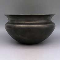 Micaceousblackbowlwithflaredrimandsiennaspotonbottom, click or tap to see a larger version